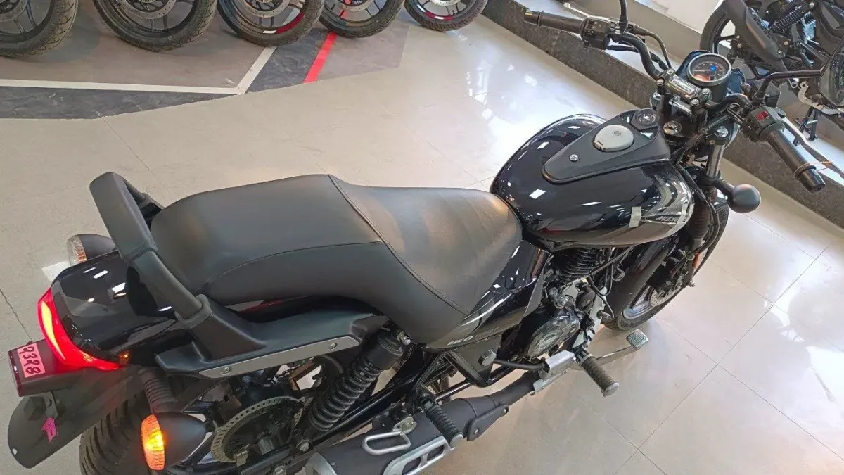 Bajaj Avenger 160 Launched